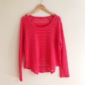 Free People flowy tulip hem top